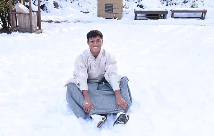 Siroch-Chatthong-JAPAN-SMILE